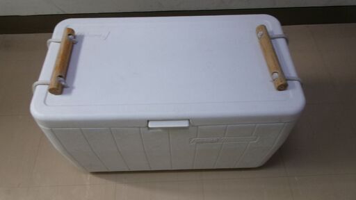 お値下げ6000円→5000円。コールマンクーラーボックス60L　釣り フィッシング  サケ キャンプ アウトドア　札幌市中央区