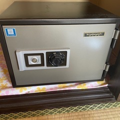 耐火金庫の画像