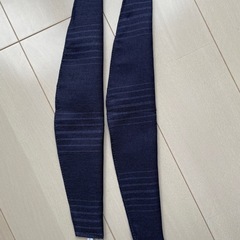 【美品】厚地カーテン　100×135㎝×2枚　ネイビーの画像