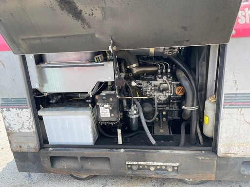 中古品　新ダイワ発電機.溶接機