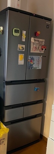 両面開きの冷蔵庫