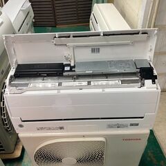 K06420 中古エアコン 東芝 2022年製 主に8畳用 冷房能力 2.5KW / 暖房能力 2.8KWの画像