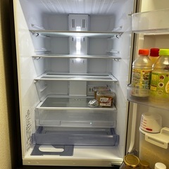 【契約成立済
】三菱冷蔵庫3〜4人用の画像