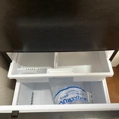 【契約成立済
】三菱冷蔵庫3〜4人用の画像