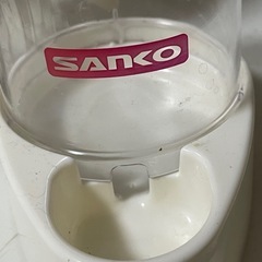 小動物　水入れ　ハムスター　うさぎ　モルモット　ハリネズミ　ウサギ　給水機の画像