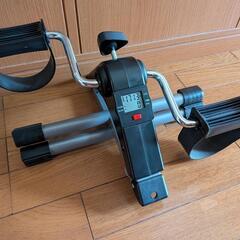 折りたたみ式 ポータブル ミニエクササイズバイク デジタルディスプレイ付きの画像