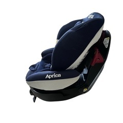 Aprica チャイルドシートの画像