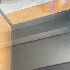 ガラス　ローテーブル　ソファ前にちょうどいいサイズ　カフェっぽいの画像