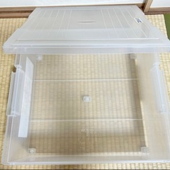 あげます　コミック本収納ケースの画像
