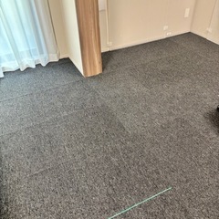 商談中 無料 タイルカーペット大量の画像