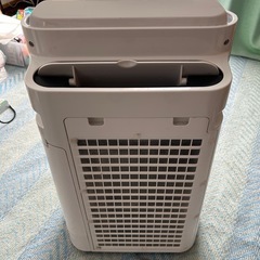 シャープ　加湿空気清浄機の画像