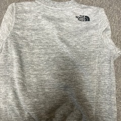 ノースフェイストレーナーの画像