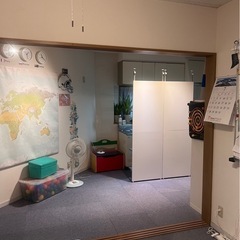 パーテーション2枚(裏側　本棚)の画像