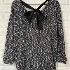 INGNI オフショルダー ニット セーター Mサイズ 美品の画像