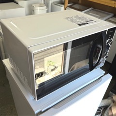 お引取り限定 美品 22年製 東芝 TOSHIBA 17L 電子レンジ ER-WM17-W 庫内フラットタイプ ホワイトの画像