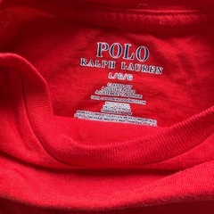 赤、ラルフローレンTシャツの画像