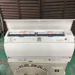 K06423 中古エアコン シャープ 2022年製 主に10畳用 冷房能力 2.8KW / 暖房能力 3.6KWの画像