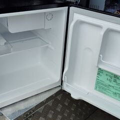 【相模原市中央区田名】高年式＆美品!! アイリスオーヤマ 46L 1ドア冷蔵庫 アイリスオーヤマ PRC-051D-B 2024年製の画像
