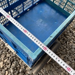 荷物運ぶやつの画像