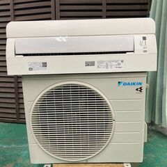 K06425 中古エアコン ダイキン 2020年製 主に10畳用 冷房能力 2.8KW / 暖房能力 3.6KWの画像
