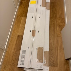 IKEAの棚板BERGSHULT ベリスフルト 棚板, ホワイト, 120x30 cm  ２枚の画像