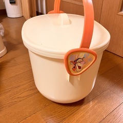 おむつバケツの画像