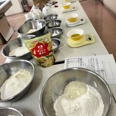 土曜クラス  プロが教えるパン教室！2025   11/8(土）１８：００～～の画像