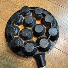 鋳鉄製 たこ焼き器 12穴の画像