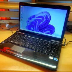 東芝 dynabook T350/34ABK【設定済みですぐ使える！】の画像