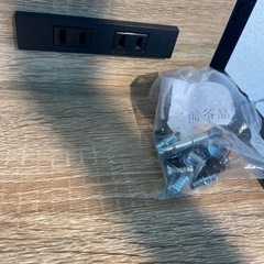 送料・設置込み可　キッチンボード　食器棚の画像