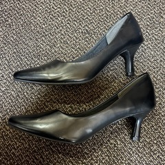 【極美品】メヌエ　menue パンプス　26cm ヒール6センチ ブラック 黒の画像