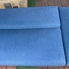 【カウチソファ】2pソファ+オットマン　ブルー ファブリック　幅118cm／奥行80cm／ロータイプ【取り置き不可】の画像