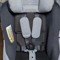 Aprica　クルリラライト　チャイルドシート　回転　〜4歳　〜18kg　〜100cm　ISOFIX固定　シートベルト固定の画像