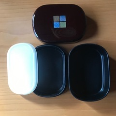 二段重ね弁当箱の画像