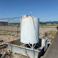 重油タンクの画像