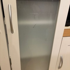 食器棚の画像