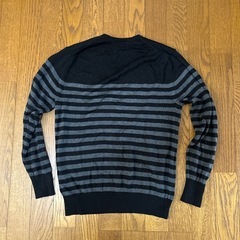 コムサイズム　Ｖネックセーター　ブラック　ボーダーの画像