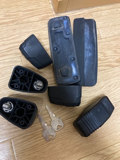 カー用品ルーフキャリアINNO イノー　品番INSUT