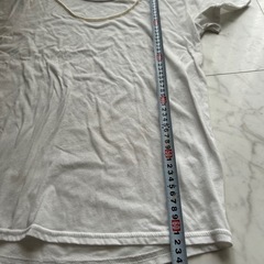 Hunch ハンチ　ホワイト コットン Tシャツ プリント入りの画像
