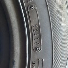 年式2019 DUNLOP 195/65R15 スタッドレス4本の画像