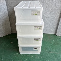 ニトリ社製 
押入れ収納ケース