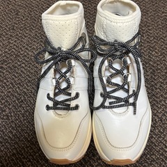 【極美品】see by Chloe シーバイクロエ　スニーカー　ホワイト　シルバー　#37 23.5cm レディーススニーカーの画像