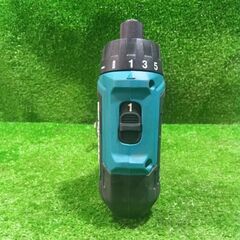 マキタ DF033DZ 充電式ドライバードリル 10.8V 本体のみ【市川行徳店】【店頭取引限定】【中古】管理番号：ITA8MEM28WMRの画像