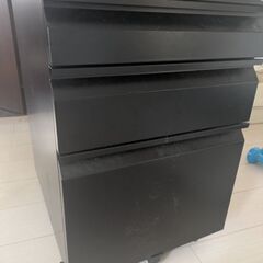 デスク収納 無料で譲りますの画像