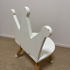 子ども用チェア　クラウンの画像