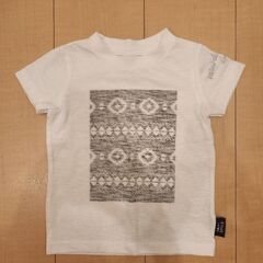 おしゃれなTシャツ2点セットの画像