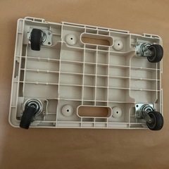 無印良品　縦にも横にも連結できる再生ポリプロピレン入り平台車　日本製の画像