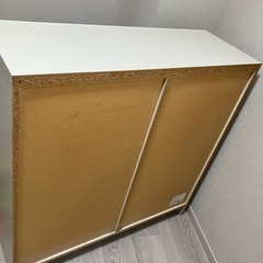 収納家具　本棚の画像