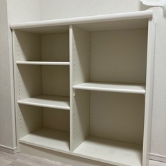 収納家具　本棚の画像