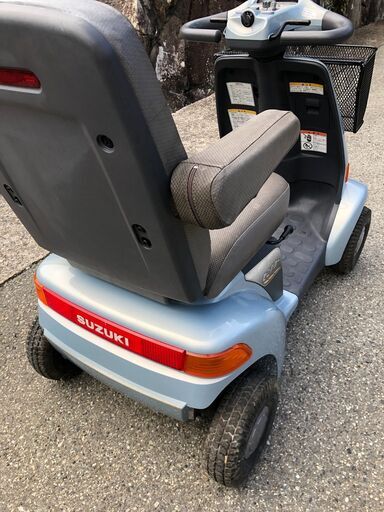 ☆彡③１年保証付き!!!バッテリー新品! スズキ・電動車いす・車椅子・セニアカー!シニアカー!!介護用品。すぐに乗れます。免許不要。操